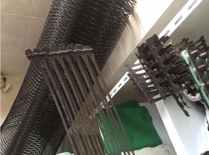 單向塑料土工格柵施工方法