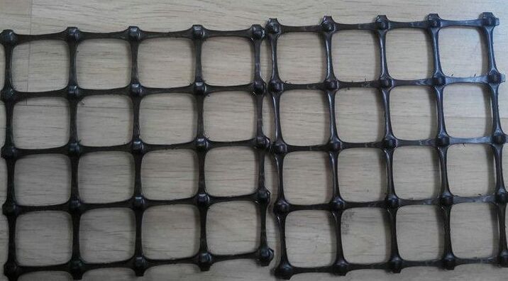 雙向塑料土工格柵施工注意事項(xiàng)